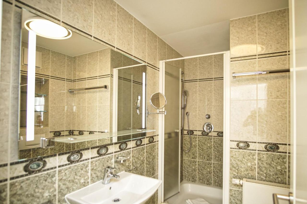 Mit Meerblick Und Balkon, Gratis Nutzung Vom Ahoi Erlebnisbad Und Sauna In Sellin - Meeresblick Fewo 25 Goehren  Buitenkant foto