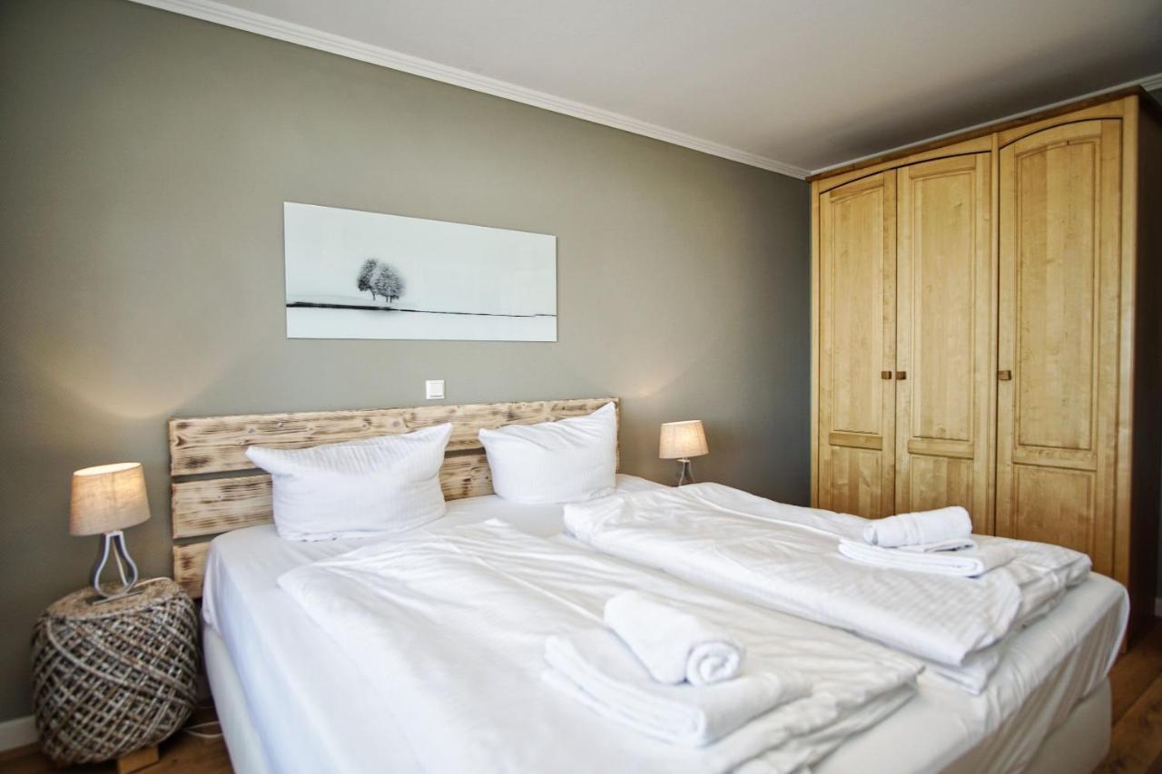 Mit Meerblick Und Balkon, Gratis Nutzung Vom Ahoi Erlebnisbad Und Sauna In Sellin - Meeresblick Fewo 25 Goehren  Buitenkant foto